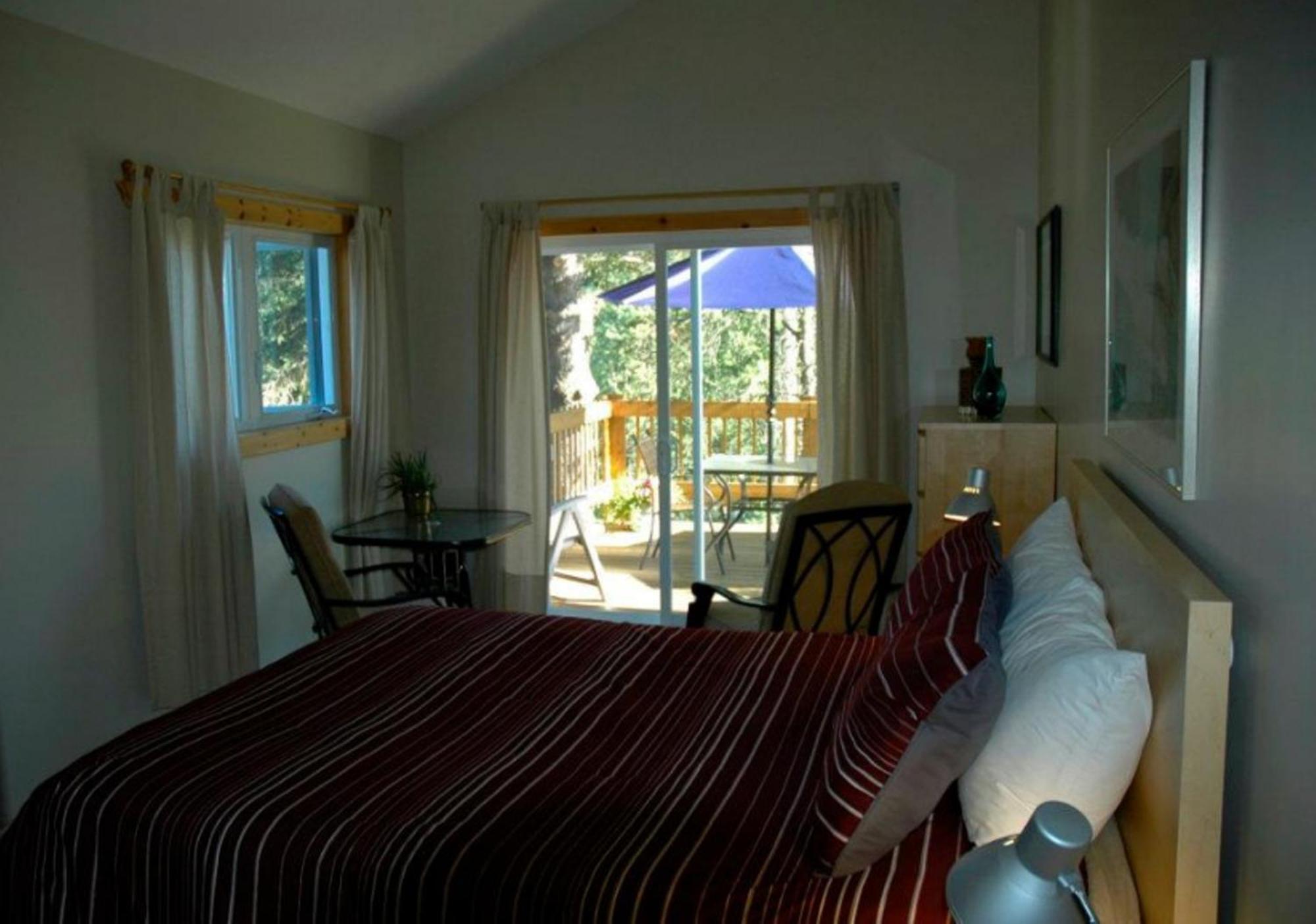 Gite Au Pied Du Courant De Gilbert Desjardins Mont-Laurier Zimmer foto