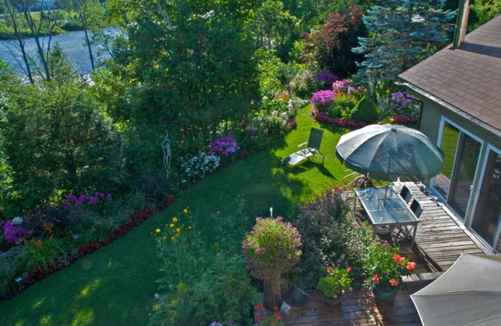 Gite Au Pied Du Courant De Gilbert Desjardins Mont-Laurier Exterior foto